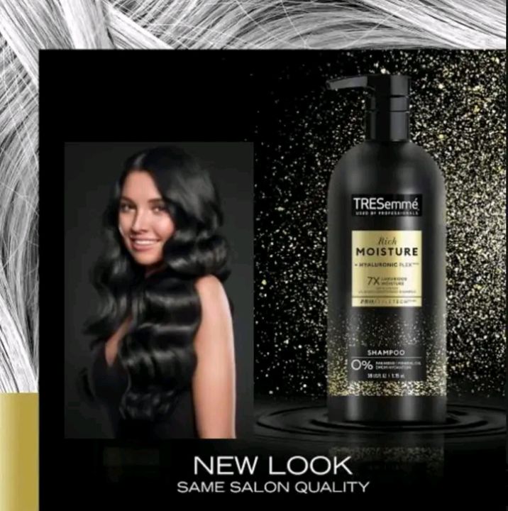 Tresemme%20Rich%20Moisture%20Shampoo%20-%20828ml%20-%20Image%203