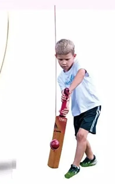 Hanging%20Ball%20With%20High%20Quality%20Rope,%20Practice%20Ball,%20Soft%20Ball,%20Ball%20For%20Kids,%20Sixer%20Practice%20Ball%20-%20Image%205