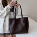 Vintage women's tote bag, new Korean version, large capacity, simple commuting bag,fashionable and versatile,single shoulder bag. 