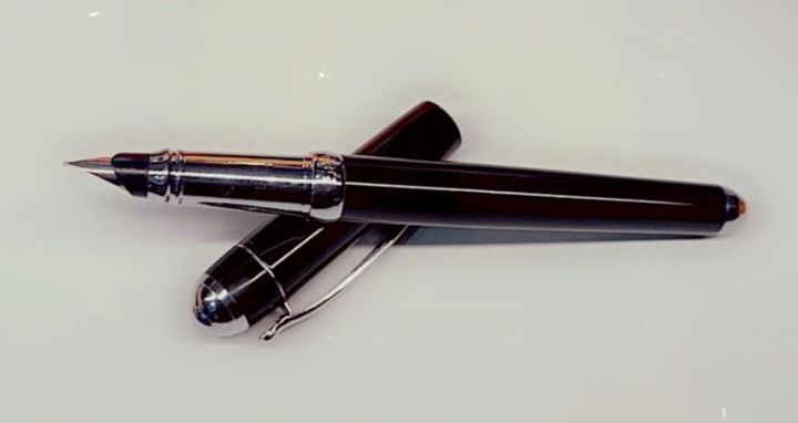 Fountain%20Ink%20Pen%20(Metal%20body)%20best%20for%20gift%20pen%20or%20Personal%20use%20-%20Image%206