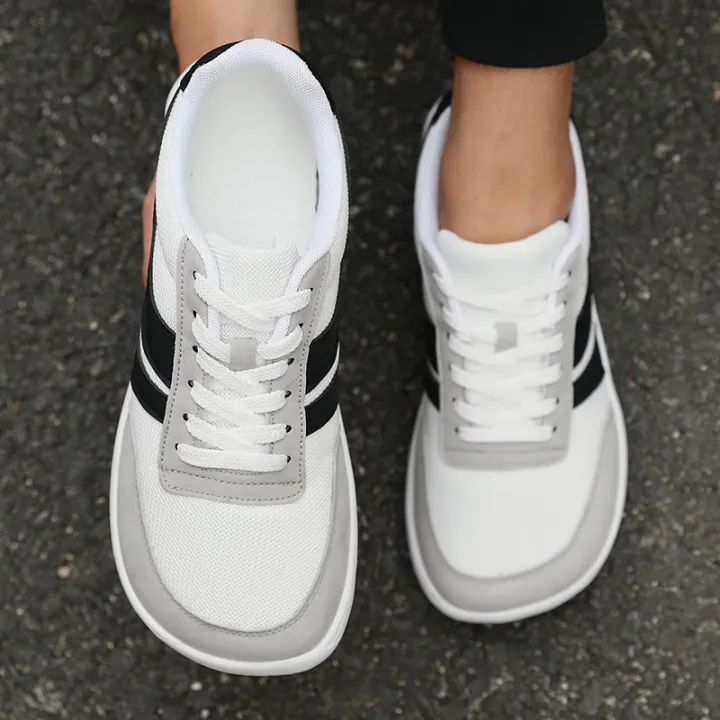 New%20Wide%20Toe%20Men%20Shoes%20Casual%20Versatile%20Soft%20Sole%20Wide%20Last%20Shoes%20Walking%20Sneakers%20Breathable%20Mesh%20Comfortable%20Barefoot%20Shoes%20-%20Image%202