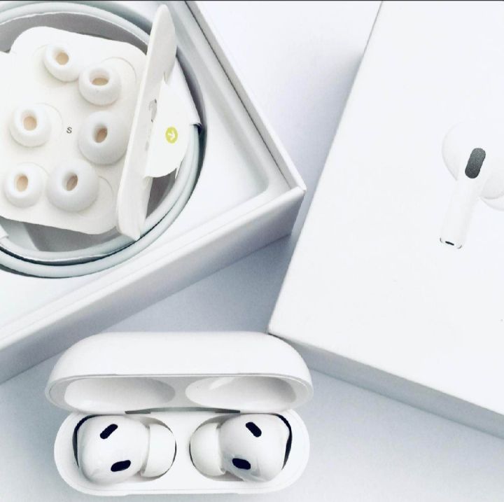 Airpods%20Pro%202%20Gen%20Wireless%20Bluetooth%20Charging%20Case%20Premium%20Quality%20Super%20Sound%20With%20ANC%20/ENC%2012%20%20Hours%20Long%20Play%20Back%20%7C%20Fast%20Charging%20Wireless%20Earbuds%20%7C%20ENx%20Noise%20Cancellation%20%7C%20Gaming%20Mode%20-%20Image%207