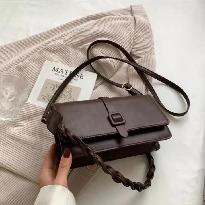Womens%20Premium%20Quality%20Double%20Shoulder%20Strap%20or%20Crossbody%20Fashionable%20bag%20-%20Image%207