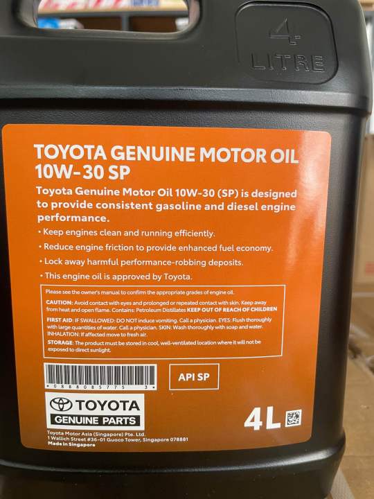 Toyota%20Genuine%20Motor%20Oil%2010W-30%20SP%20%7C%204%20Liters%20-%20Image%203