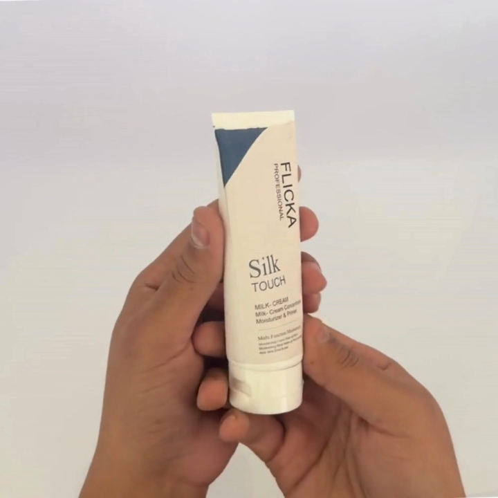 Flicka Silk Touch Concentrate 3-in-1 Face Cream | Primer + Moisturizer + Sunscreen | Smooth Base, Hydrating Formula, Sun Protection for Daily Makeup | Lightweight, Non-Greasy for All Skin Types