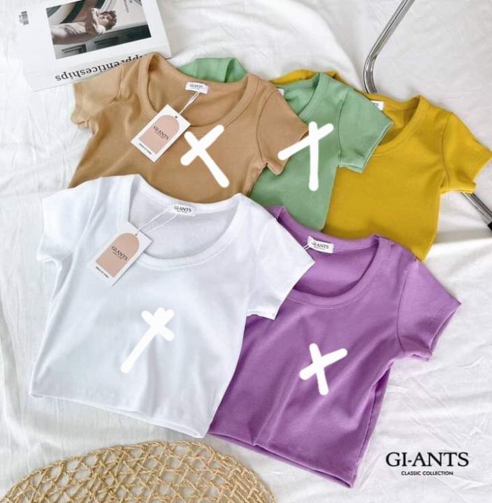 GI-ants%20Women's%20Top:%20Unleash%20Power%20and%20Style%20-%20Elevate%20Your%20Wardrobe%20with%20Trendsetting%20Designs%20and%20Effortless%20Chic!%20-%20Image%205