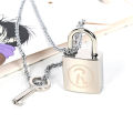 2pcs/set Anime Oosaki Nana Honjo Ren Couple Necklace lover's key lock alloy fashion metal pendant cosplay accessories gifts.