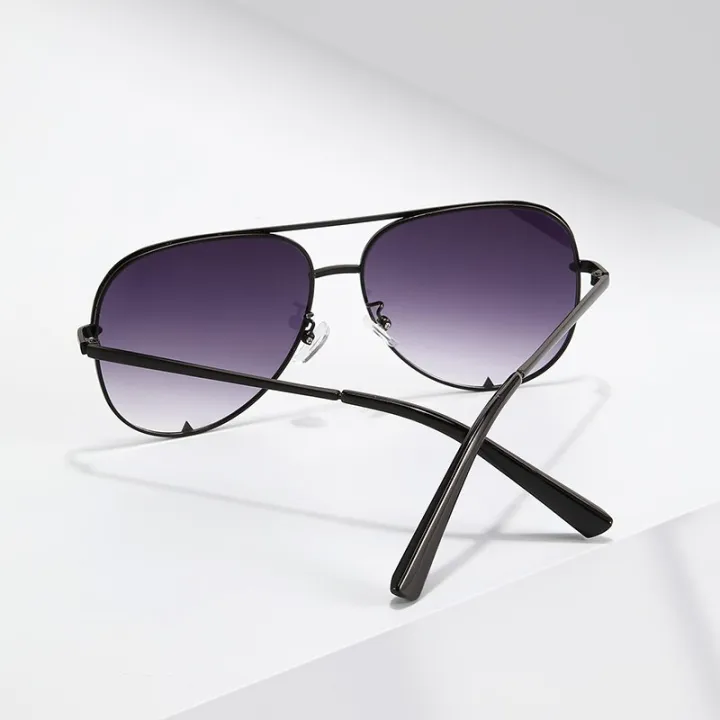 European%20And%20American%20Retro%20Style%20Double%20Beam%20Toad%20Mirror%20Men%20and%20Women%20Metal%20Sunglasses%20-%20Image%206