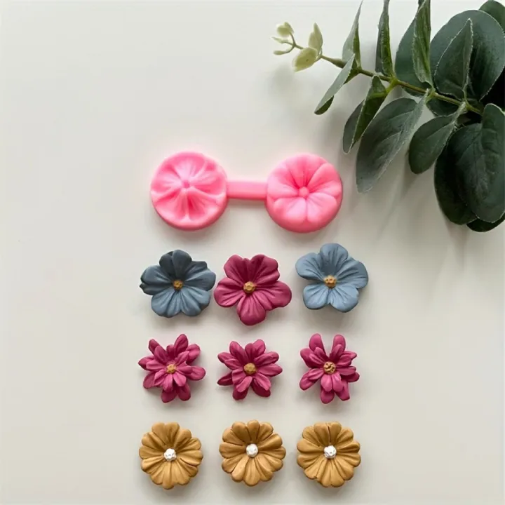 1%20Piece%20of%20Flower%20Press%20Silicone%20Mold%20Polymer%20Clay%20micro%20Cutter%20Flower%20Rose%20Earring%20Pendant%20Production%20Polymer%20Clay%20Process%20Prod%20-%20Image%204
