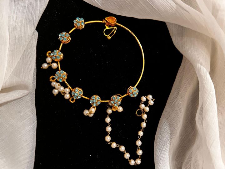 beautiful bridal nath with beautiful stones and beautiful design kashees brand easily wear for bridals