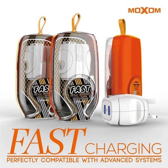 Fast MX-HC39 charger MOXOM IPHONE/TYPE C/MICRO USB