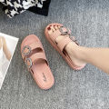 Women's Fashion Thick Sole Sandals - Adjustable Strap Flip Flops, Flat Open-Toe Beach Slides for Outdoor Summer Wear.