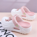Women's Cute 2025 New Summer Outer Wear Lightweight Non-Slip Thick-Soled Toe-Cap Slippers Fashionable Beach Sandals.