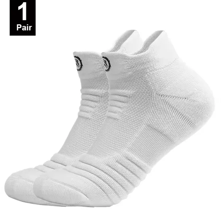 1%20Pair%20Premium%20cotton%20unisex%20Sports%20Anti-Slip%20Warm%20Short%20Long%20Socks%20(Free%20Size)%20%E2%80%93%20Winter%20Warm%20Cotton%20Ankle%20Socks%20for%20Men%20women%20-%20Image%209