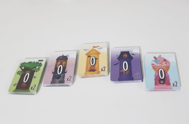 5%20Towers%20Board%20Game%202-6%20Players%20Fast%20paced%20card%20game,%20Funny%20Strategy%20Game%20-%20Image%204