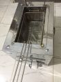 deep fryer gas single tap approximately 11 litter capacity table top commercial and home use complete set. 