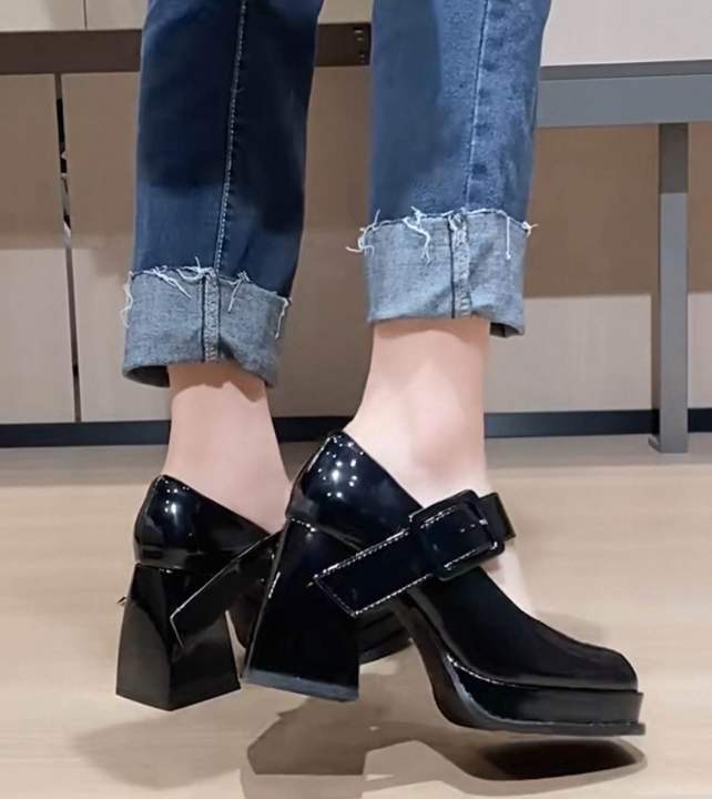 Retro%20Mary%20Jane%20Shoes%20Square%20Toe%20Japanese%20Style%20Jk%20Small%20Leather%20Shoes%20Women's%20High%20Heels%20Chunky%20Heel%20Single%20Strap%20Lolita%20Shoes%20-%20Image%205