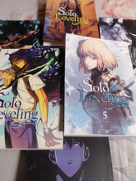 Solo%20Leveling%20(Black%20and%20White)%201-7%20volumes%20Manga,%20Manhwa,%20Korean%20Manga%20-%20Image%203