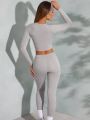 Rib crop top and laggings set for women. 