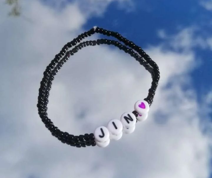 BTS%20Name%20Bracelets%20_Beaded%20purple%20heart%20name%20bracelets%20fkr%20Army%20-%20Image%204