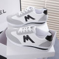 New 2024 Women Casual Walking Shoes Summer Flat Lace Up Leather High Quality Sneakers Fashion Flat-Bottomed Female Gump Sneakers.