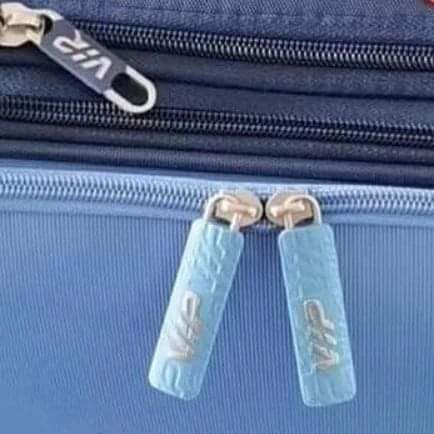 vip%20branded%20lagguge%20-%20Image%203