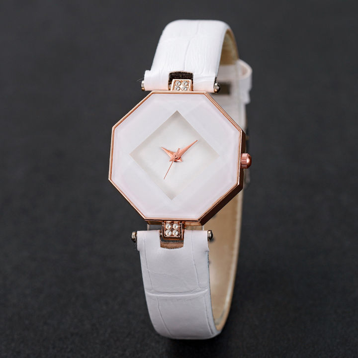 2PCS%20Fashion%20Women's%20Watches%20Casual%20Leather%20Band%20Analog%20Quartz%20Watch%20Pearls%20Bracelet%20Set%EF%BC%88Without%20Box%EF%BC%89%20-%20Image%204