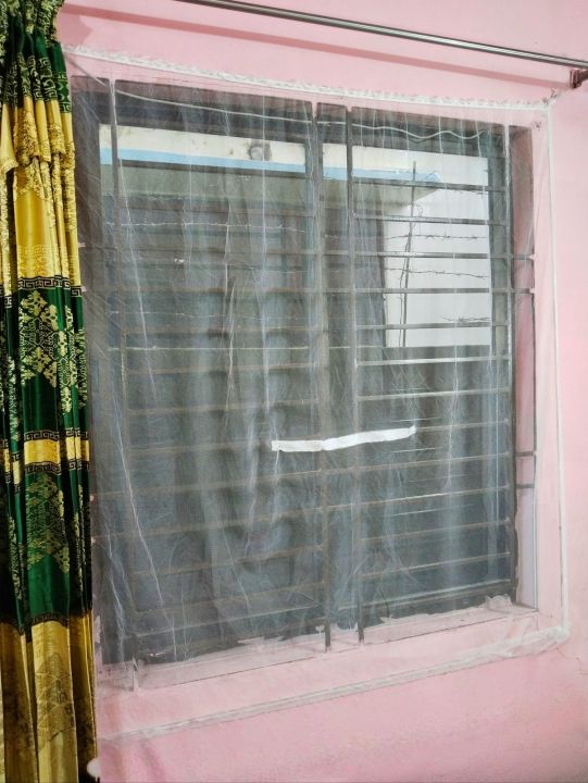 Anti%20Mosquito%20Window%20Net%20with%20Zipper%205/5.5%20Feet%20%7C%20White%20Premium%20Quality%20Mosquito%20Net%20for%20Window%20%7C%20Washable%20&%20Easy%20to%20Install%20%7C%20Smart%20Home%20Protection%20-%20Image%203