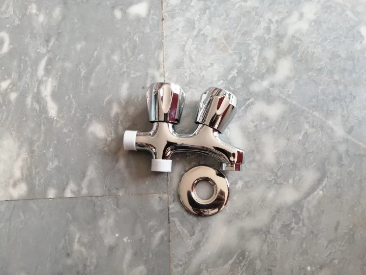 Brass%20double%20bibcock%20/%20Water%20tap%20bibcock%20for%20Bathroom%20/%20-%20Image%205