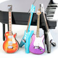 1Pcs 1/12 Dollhouse Guitar Toys Dollhouse Musical Instrument Model Dolls House Decoration Accessories.