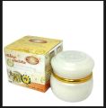 KIM Whitening Pearl & Snow Lotus Cream. 