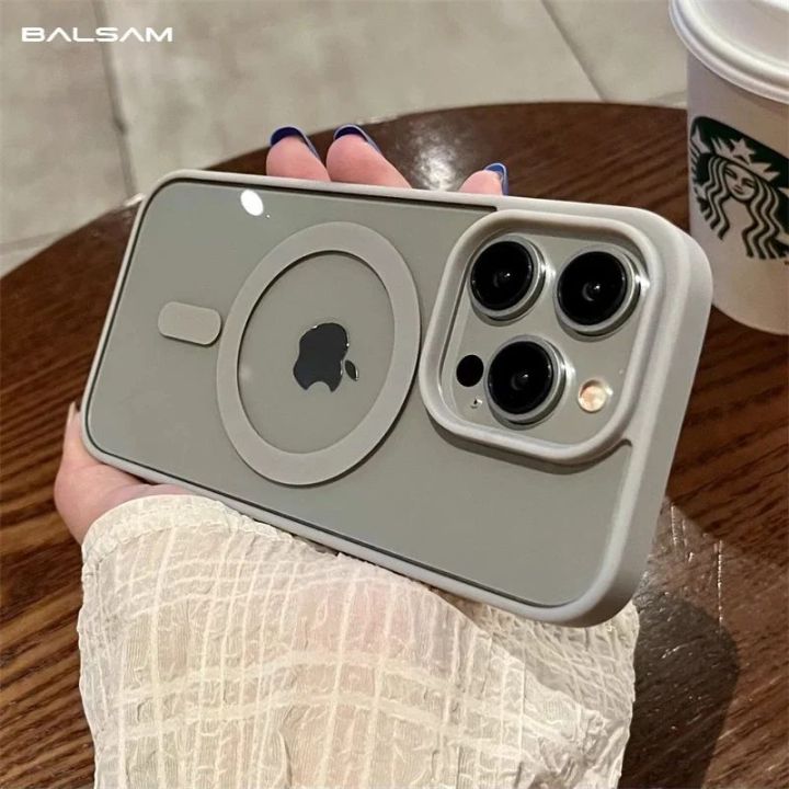 iPhone%2015%20pro%20Max%20natural%20titanium%20colour%20magsafe%20clear%20case%20-%20Image%205