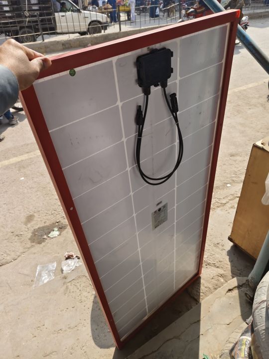 Arm%20Power%20Solar%20Panel%20200%20Watts%2012%20Volts%20Mono%20Crystalline%20Cell%20Germany%20-%20Image%203