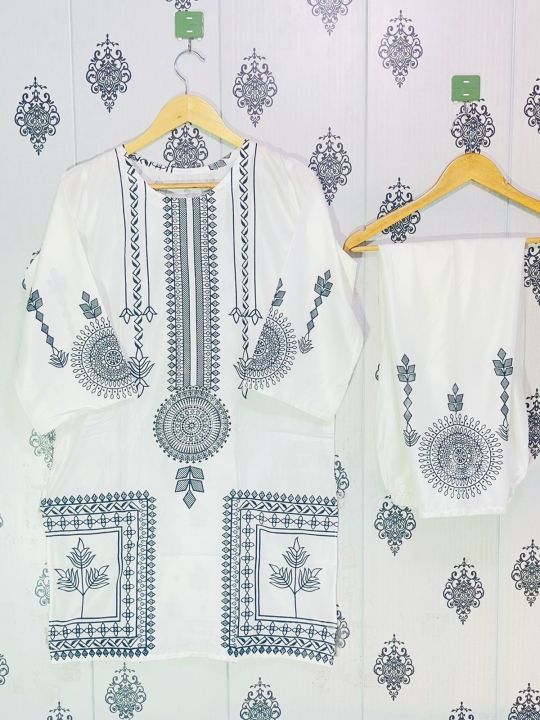 Br%20collection%20Stylish%20sphire%20print%202pc%20Best%20for%20Girls%20And%20Womens%20-%20Image%202