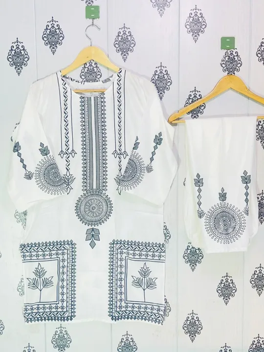 Br%20collection%20Stylish%20sphire%20print%202pc%20Best%20for%20Girls%20And%20Womens%20-%20Image%202