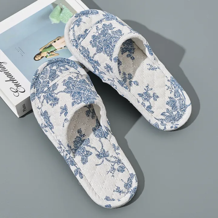 Home%20Slippers%20Soft%20Cotton%20Floral%20Floor%20Shoes%20Fashion%20Lightweight%20Slippers%20Antislip%20Indoor%20Slippers%20Bedroom%20Couple%20Slippers%20-%20Image%202