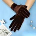 Autumn Winter Warm Velvet Gloves Solid Color Driving Goves Fashion Etiquette Mittens Quality Elastic Outdoor Goves Velvet Gloves.