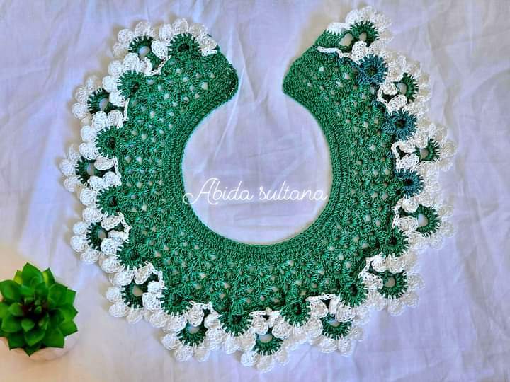 Handmade%20Fashionable%20cute%20Crochet%20Baby%20Neck%20Design%20dress%20for%20girls%201%20peices%20white%20and%20Green%20Colour%20Kushikatar%20jamar%20gola%20crochet%20baby%20neck%20design%20-%20Image%202