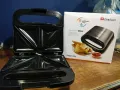 Dawlance Non stick Sandwich Maker Silver Metallic DWSM-7900. 