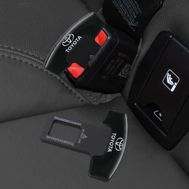 Safety%20Seat%20Belt%20Clip%201%20Pair%20Universal%20-%20Image%202