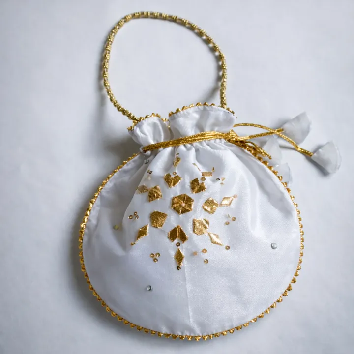 Fancy%20embroidered%20clutch/potli%20bag%20for%20wedding%20parties%20designer%20traditional%20potli%20gol%20bag%20with%20Handmade%20Gota%20work%20-%20Image%208