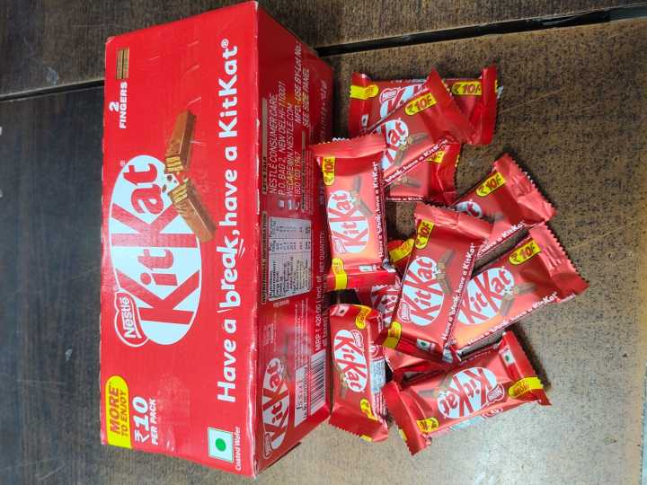 KitKat%202%20Fingers%20Chocolate%2011.9gm%2030pcs%20Box%20-%20Image%202