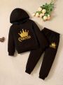 The newborn baby girl crown printed fleece hoodie and casual sport long pants set is suitable for outdoor use. 