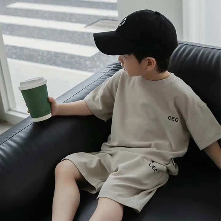 Ready%20to%20ship%20children's%20fashion%20clothing%20sets%20Korean-style%20mid-autumn%20boys%20fashion%20two-piece%20suit%20-%20Image%203