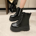 Winter New Elegant Fashionable Casual Short Boots Side Zipper Round Toe Thick Sole Heightening Women's Model Fashion Boots. 