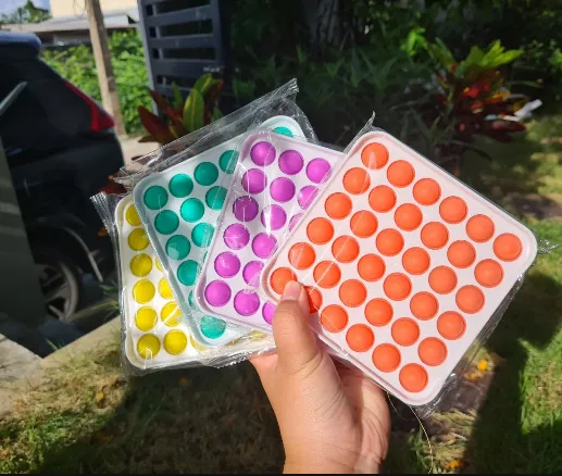 SET1%20rainbow%20color%20popsicle%20pop%20it%20push%20pop%20bubble%20toys%20push%20button%20toy%20bubble%20pop%20pop%20it%20push%20pop%20bubble%20toys%20-%20Image%205