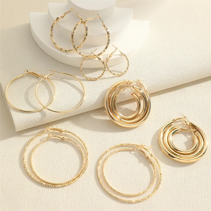 8Pairs%20Simple%20Punk%20Hoop%20Earrings%20Set%20Big%20Circle%20Earrings%20Jewelry%20for%20Women%20Girls%20Ear%20Hoops%20Earring%20Round%20Oversized%20-%20Image%204