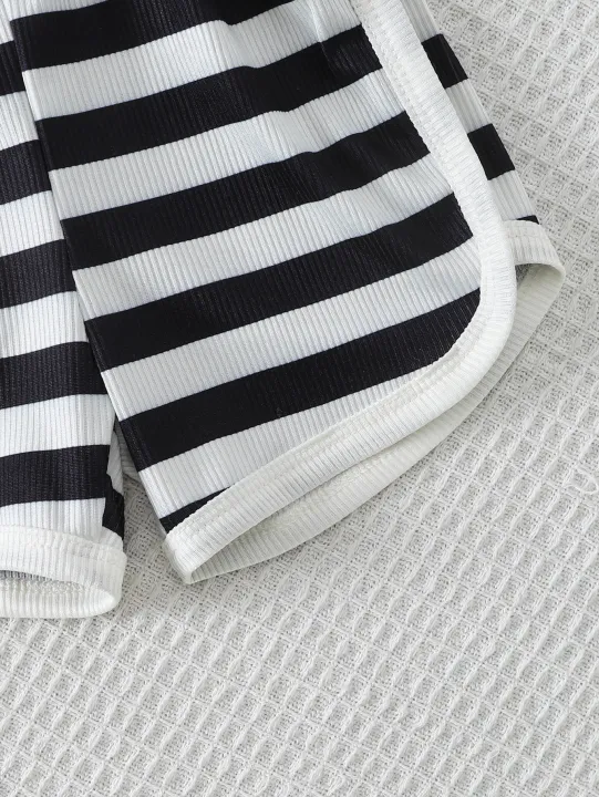 2pcs%20Summer%20Baby%20Boys%20Girls%20Black%20White%20Striped%20Ribbed%20Tank%20Set,%20Casual%20Style,%20Daily/School%20Wear,%200-3Y,%20Breathable%20Fabric%20-%20Image%206
