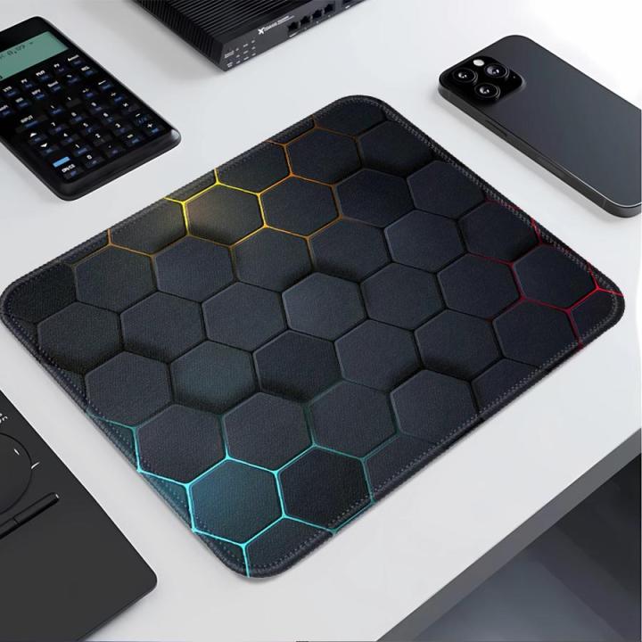 Colored%20Hexagonal%20Geometric%20Pattern%20Mouse%20Pad%20Game%20Console%20Pad%20Keyboard%20Mouse%20Pad%20office%20Pad%20Computer%20Laptop%20Pad%20Desk%20-%20Image%203