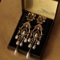 French Retro Light Luxury Needle Flower Imitation Pearl Style Water Droplet Tassel Earring Medieval Vintage Court Style Earrings.